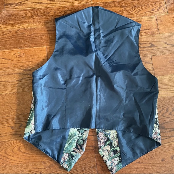 Vintage Tabi Tapestry Vest Small (36" Chest) - Picture 6 of 13